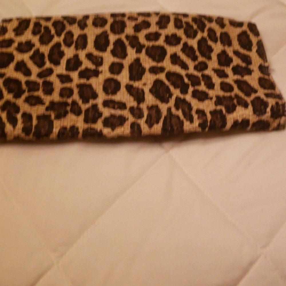 Purse - Picture 2 of 3